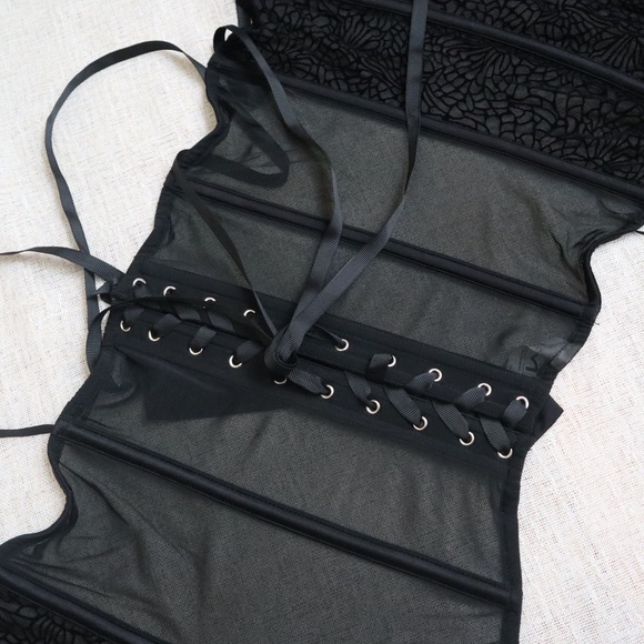 Maidenform Lace Mesh Black Corset NWT - Picture 3 of 14